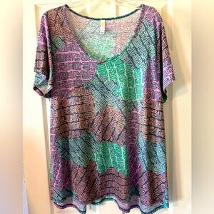 LulaRoe Classic Tee